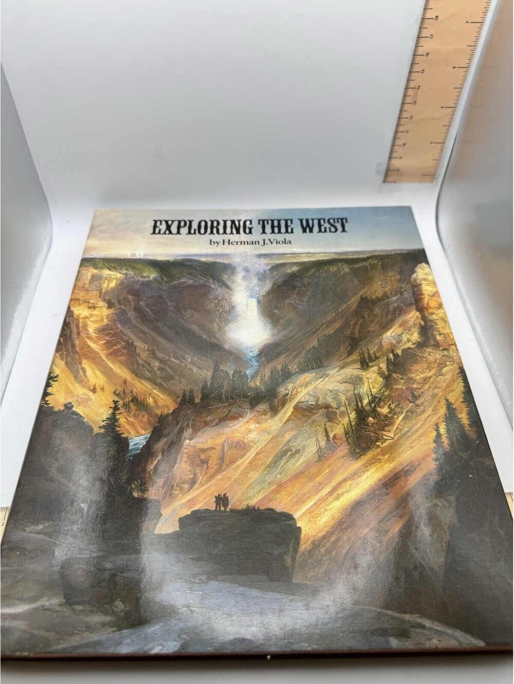 Exploring The West By Herman Viola, 1987, 1st Edition, Illustrated. Excellence